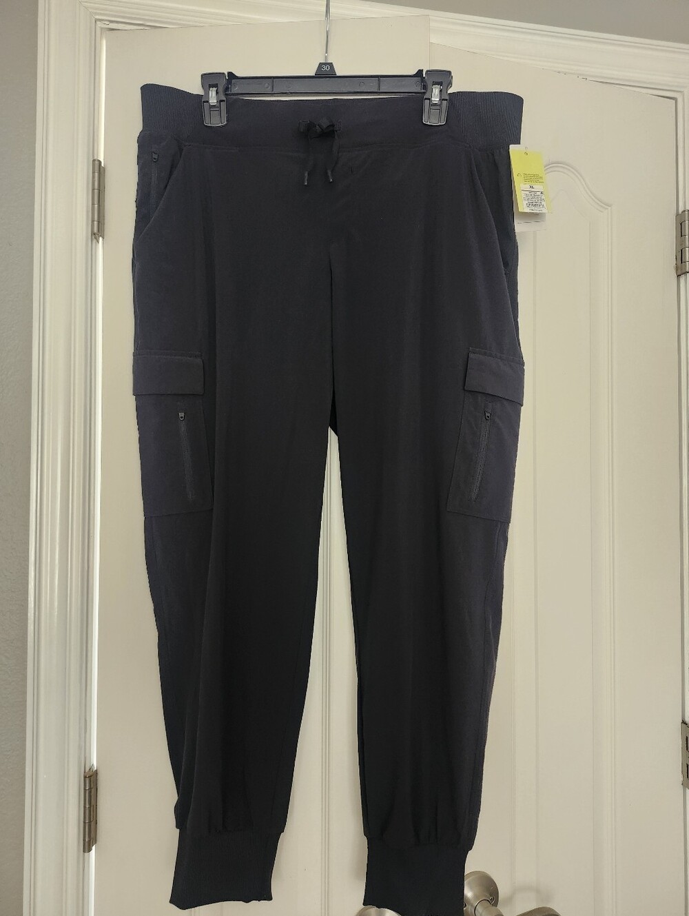 Womens Black Cargo Jogger Pants - All In Motion Comfortable Everyday Wear